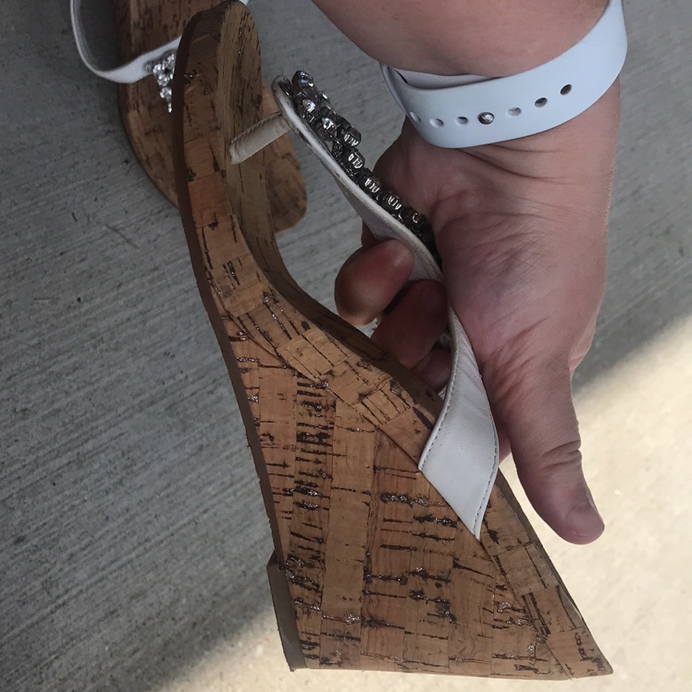 Sandals - Picture 4 of 5